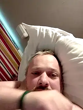 Yannor36 online show from September 26, 2025, 1:37 pm