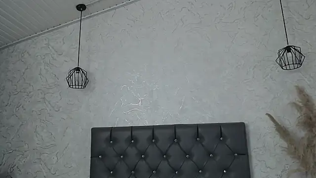 Snapshot of Sabriinaa_Foxx chatting on April 13, 2026, 1:05 pm Sabriinaa Foxx online show from April 13, 2026, 1:05 pm