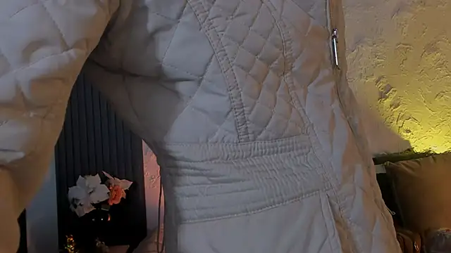 joselin rouse online show from October 14, 2025, 11:55 am