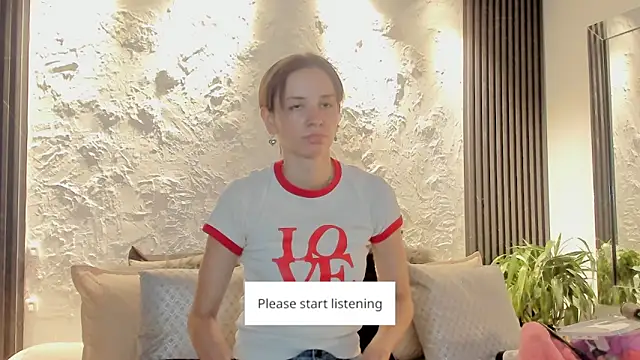 Snapshot of joselin_rouse chatting on May 15, 2026, 12:34 pm joselin rouse online show from May 15, 2026, 12:34 pm