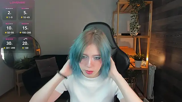 MorgyAsuna  online show from September 20, 2025, 1:23 pm