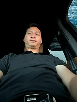 CZpublic online show from October 18, 2025, 11:27 pm