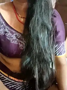 Snapshot of monarani5986 chatting on March 5, 2026, 4:58 pm monarani5986 online show from March 5, 2026, 4:58 pm
