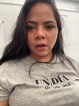 ROUSE SINCLAIR online show from February 17, 2026, 6:58 pm