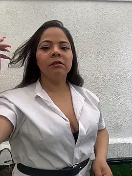 ROUSE SINCLAIR online show from February 18, 2026, 6:59 pm