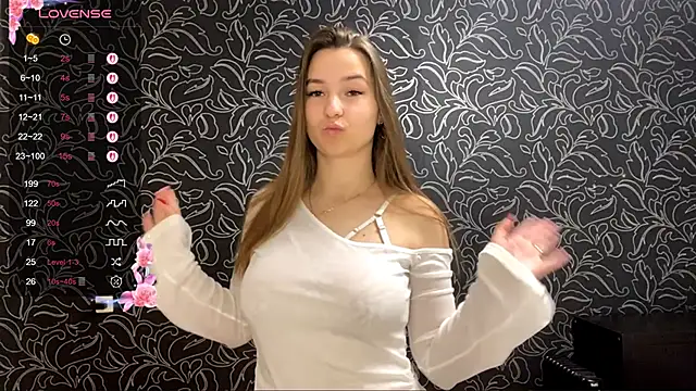 GemmaGunter online show from October 24, 2025, 8:05 pm