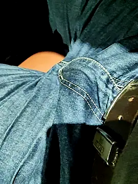 Snapshot of lickingspecilist chatting on September 18, 2025, 12:40 pm lickingspecilist online show from September 18, 2025, 12:40 pm