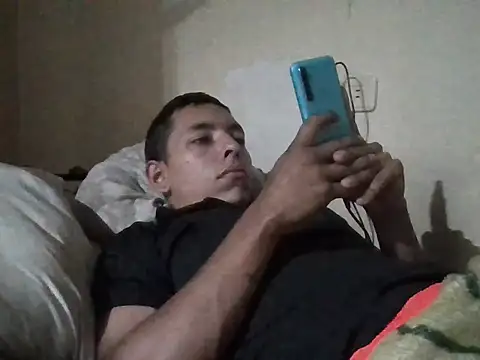 Snapshot of JhonZeuSeX chatting on September 14, 2025, 10:14 am JhonZeuSeX online show from September 14, 2025, 10:14 am