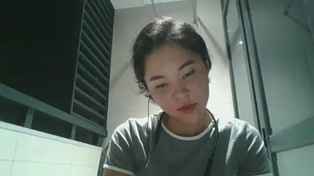 JennyCarpenter online show from October 15, 2025, 11:32 am