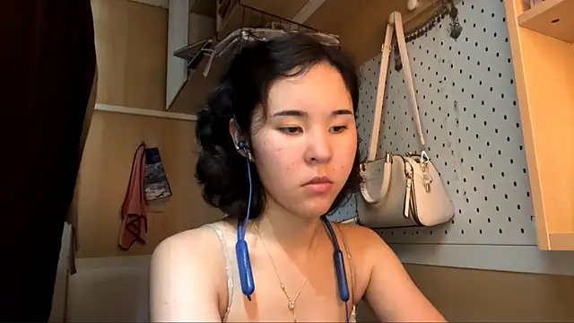JennyCarpenter online show from May 21, 2026, 4:52 am