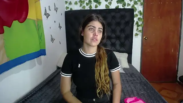 isabel 09 online show from February 1, 2026, 12:48 pm