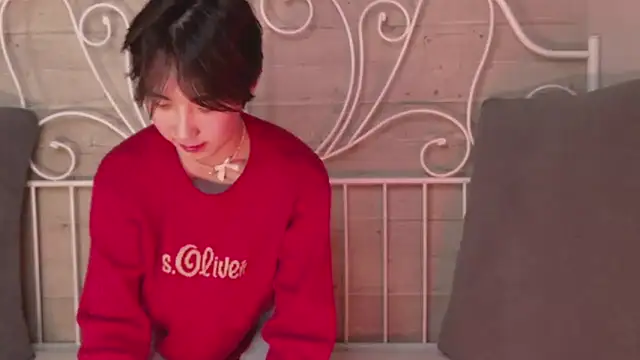 HeejinWang online show from October 2, 2025, 4:14 pm