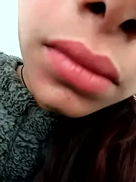 Aaisha-16 online show from January 17, 2026, 3:33 am