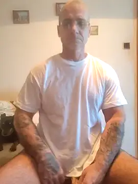 chcem1975 online show from October 4, 2025, 7:28 am