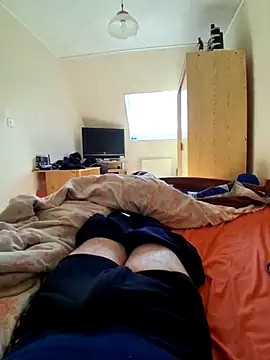 onsamuse62 online show from September 23, 2025, 11:13 am