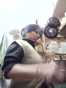 aliya-jaan71 online show from January 15, 2026, 10:09 am