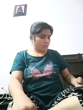 Snapshot of aliya-jaan71 chatting on April 23, 2026, 2:41 pm aliya-jaan71 online show from April 23, 2026, 2:41 pm