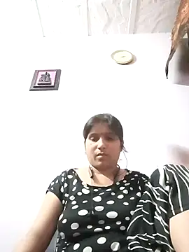 Snapshot of aliya-jaan71 chatting on May 1, 2026, 9:03 am aliya-jaan71 online show from May 1, 2026, 9:03 am