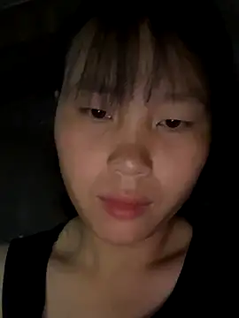 huong-18 online show from November 8, 2025, 11:47 pm