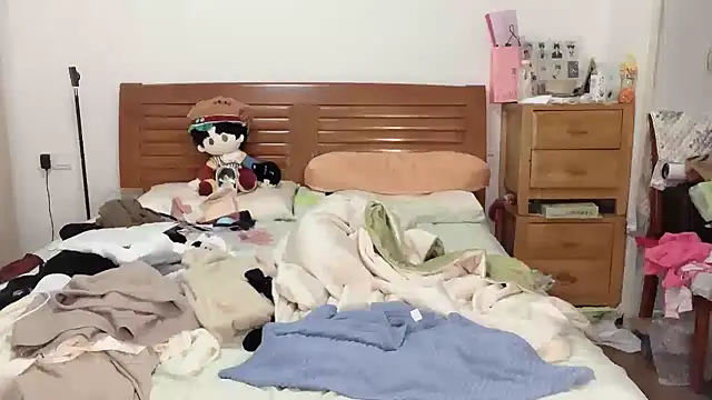 Akong11 online show from September 25, 2025, 7:17 pm