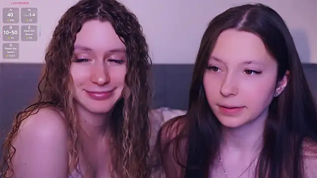 GabrielleLynchard online show from April 17, 2026, 8:06 am