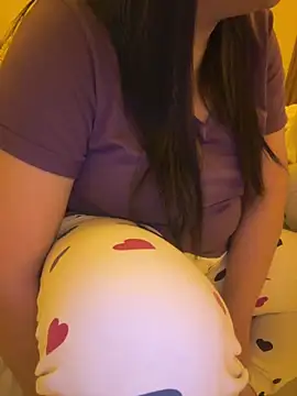 Snapshot of Soinanai2 chatting on October 26, 2025, 9:42 pm Soinanai2 online show from October 26, 2025, 9:42 pm