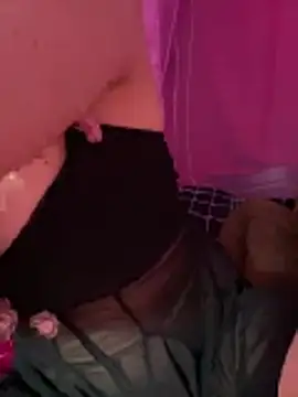 Moon pusy online show from January 18, 2026, 12:31 pm