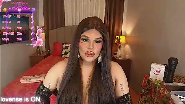 InsatiableSexQueen online show from October 31, 2025, 2:56 am