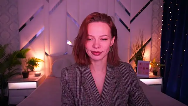 ShyySiren online show from February 21, 2026, 9:10 am