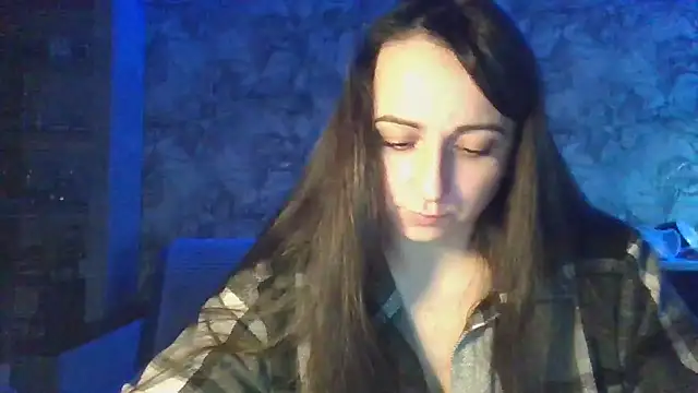 Avylith online show from October 27, 2025, 7:07 pm