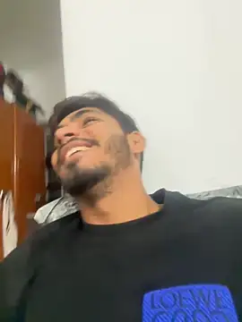 vikranthLong online show from October 6, 2025, 6:49 pm