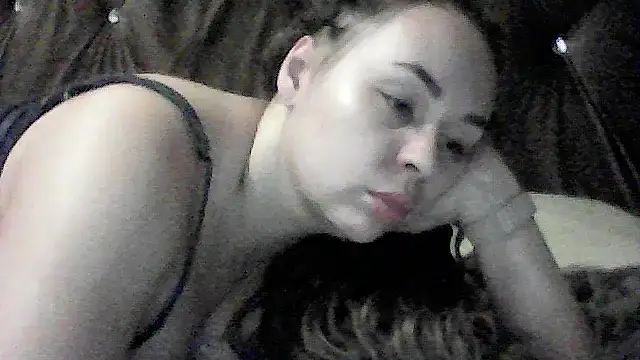 Janelah online show from November 3, 2025, 6:42 pm