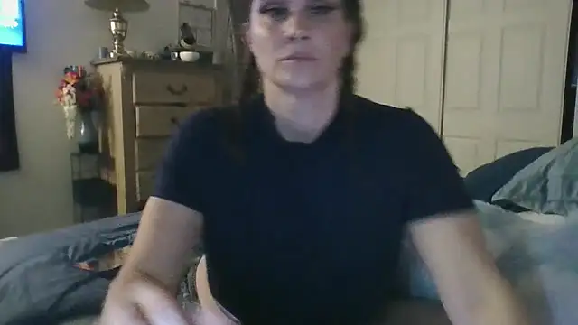 Ariasweetaspie online show from March 25, 2026, 7:14 am