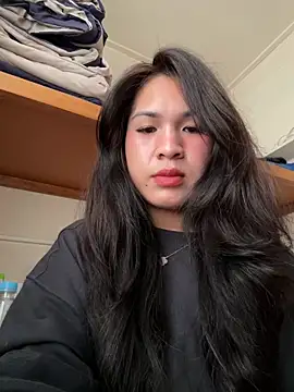 ZoeyJohnson online show from October 12, 2025, 11:37 pm