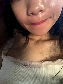 Bella sexy98 online show from November 15, 2025, 1:03 am