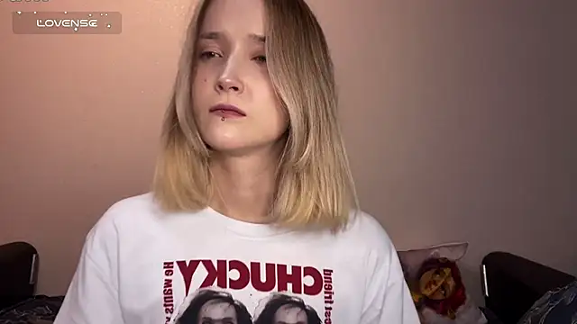 Snapshot of SoftcoreAlly chatting on October 8, 2025, 11:19 am SoftcoreAlly online show from October 8, 2025, 11:19 am