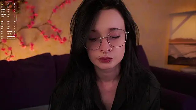 DarcyAspacio online show from March 30, 2026, 11:11 am