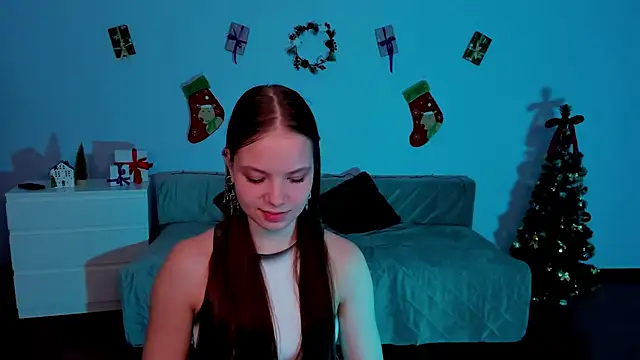 BetsyKiss online show from December 16, 2025, 5:07 pm