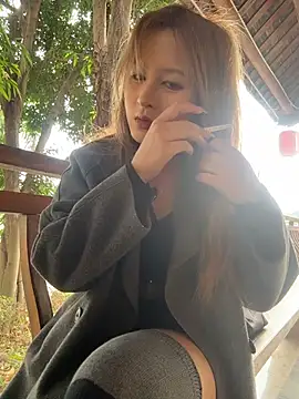 yuki june online show from March 7, 2026, 8:44 am