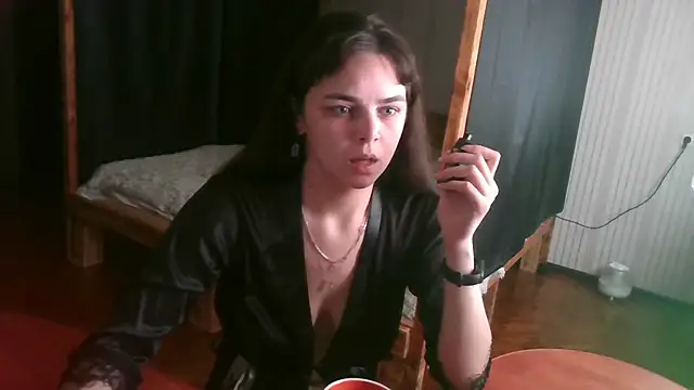 Snapshot of EthelsLover chatting on May 7, 2026, 11:04 am EthelsLover online show from May 7, 2026, 11:04 am