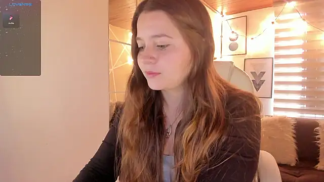 sophiee09  online show from February 2, 2026, 1:54 pm