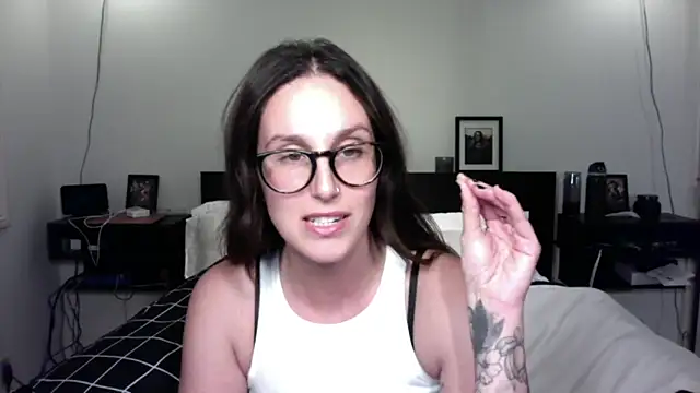 annmarieferrara online show from January 16, 2026, 3:43 am