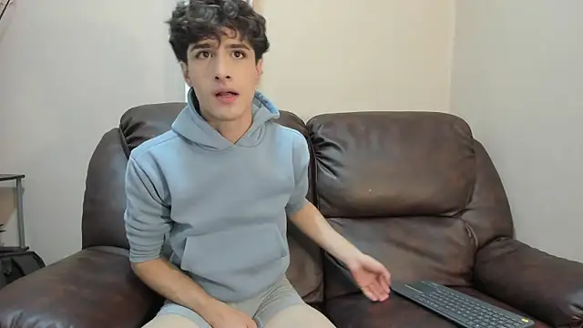 Xam Collen online show from November 1, 2025, 3:14 pm