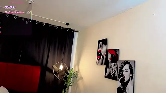 Angel-dragun online show from October 5, 2025, 3:16 am