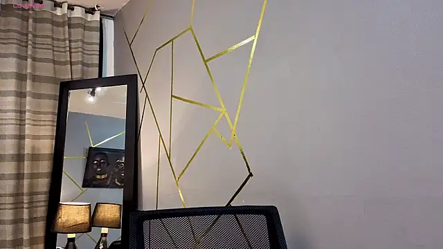 Angel-dragun online show from December 18, 2025, 3:12 am