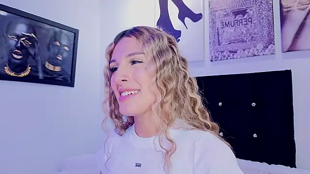 Angel-dragun online show from March 29, 2026, 4:01 am