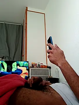 Mikaaa97 online show from November 5, 2025, 12:49 pm