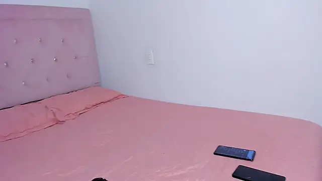 jazmine 20  online show from October 21, 2025, 8:31 pm