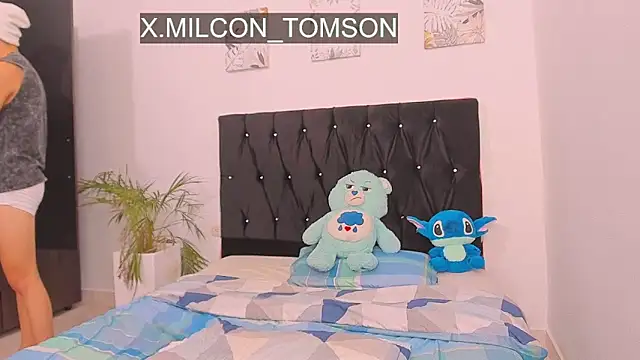 Zacktorres  online show from September 23, 2025, 7:50 pm