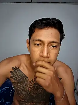 Snapshot of Nicol_J chatting on September 21, 2025, 3:19 am Nicol J online show from September 21, 2025, 3:19 am